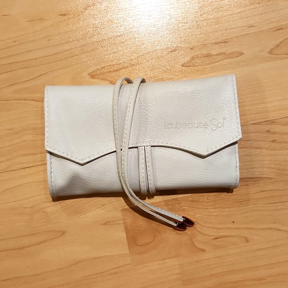 La beauté Soi Makeup Brush Set - Picture 3 of 5